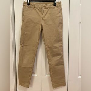 Old Navy Pixie Khaki